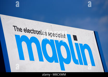 Maplin, das Fachgeschäft für Elektronik, in der Verwaltung. Unterzeichnen. Marke Stockfoto