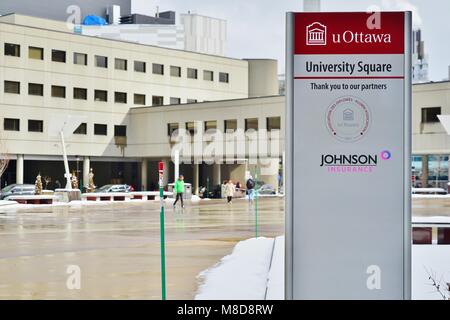 Blick auf dem Campus der Universität von Ottawa in der nähe der Universitäts Platz in Ottawa, der Hauptstadt Kanadas Stockfoto