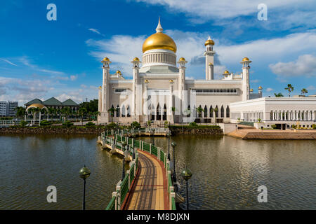 Brunei Darussalam Bandar Seri Begawan Sultan Omar Ali Saifuddien Moschee März 15, 2018 Einer der wichtigsten Bruneis Moscheen Stockfoto