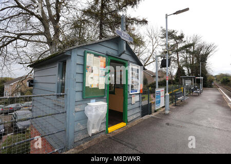 Bures Bahnhof ist auf der Gainsborough Linie, einen Abzweig aus der Großen Östlichen Hauptleitung im Osten Englands, die das Dorf von Bures, Stockfoto