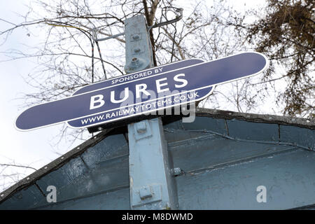 Bures Bahnhof ist auf der Gainsborough Linie, einen Abzweig aus der Großen Östlichen Hauptleitung im Osten Englands, die das Dorf von Bures, Stockfoto