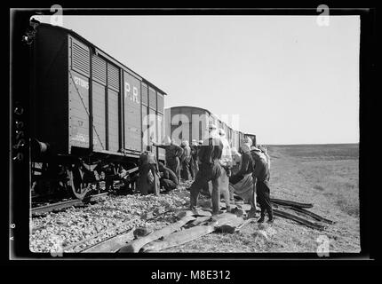 Reparaturen an Lydda-Jerusalem Eisenbahn, Sept. 5, '38 LOC matpc. 102 Stockfoto