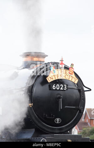 Kidderminster, Großbritannien. 17. März, 2018. Die Severn Valley Railway sportbegeisterten Aufnehmen von Bildern und reisen auf dieses Erbe verlaufende Bahnstrecke zwischen Treffurt & Bridgnorth. Winterliche Bedingungen mit Minustemperaturen und Schnee nicht Passanten haben Abschrecken frönen ihrer Leidenschaft für Großbritanniens Dampfeisenbahn unternehmen. Quelle: Lee Hudson/Alamy leben Nachrichten Stockfoto