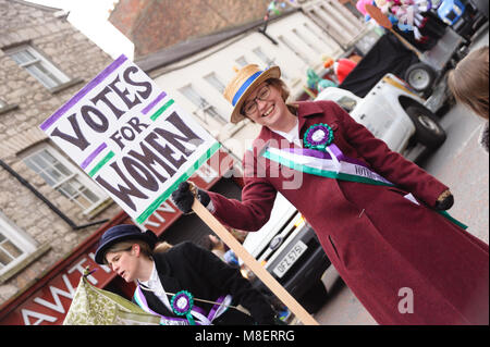 Armagh, Irland, 17. März 2018. St. Patrick's Day Parade Armagh 17 März 2018 CREDIT: www.LiamMcArdle.com Stockfoto