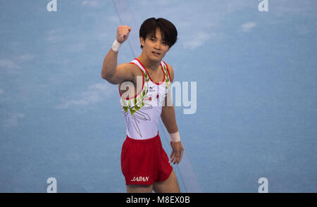 17 März 2018, Deutschland, Stuttgart: Turnen Wm, decicer, multi Herren- Disziplin, in der Porsche-Arena. Japans Yusuke Tanaka nach seiner Routine auf dem Boden. Foto: Marijan Murat/dpa Stockfoto