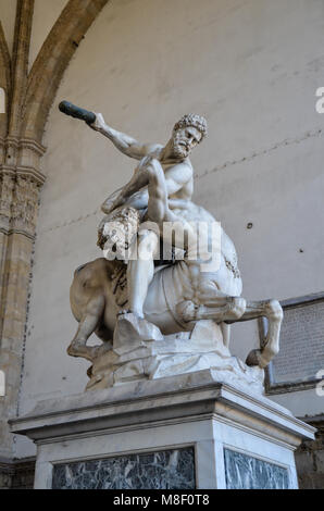 Ercole und Centaur Skulptur an der Piazza della Signoria. Stockfoto