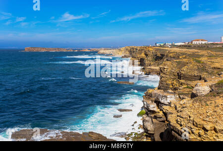 Rock Hintergrund in der Nähe von Cape Carvoeiro, Peniche, Portugal, Europa/Meer Felsen Hintergrund/schwarzen Felsen Stockfoto