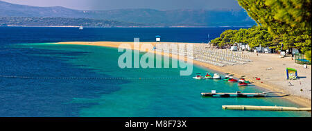 Zlatni Rat berühmte Türkis Strand in Bol auf Brac Inselansicht, Dalmatien, Kroatien Stockfoto