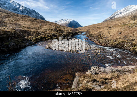 Wasserfall auf dem Fluss Etive, Glen Etive, Scottish Highlands, Schottland Stockfoto