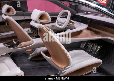Genf, Schweiz - 7. MÄRZ 2018: Innenansicht des Hyundai Le fil rouge Concept Car, das erstmals auf dem 88. Internationalen Automobilsalon in Genf präsentiert. Stockfoto