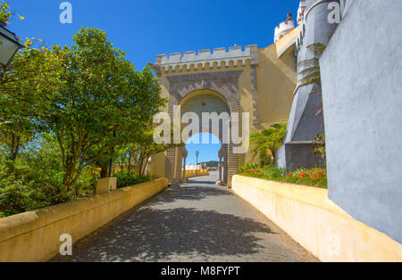 SINTRA, Portugal, 20. Juni 2016 - Pena National Palast in Sintra, Portugal (Palácio Nacional da Pena). Stockfoto