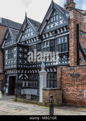 Natwest Bank, Underbank Hall, Stockport Stadtzentrum Einkaufszentrum, Merseyway Stockfoto