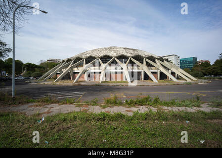 Rom. Italien. Palazzetto dello Sport, (1956-57), entworfen von Pier Luigi Nervi und Annibale Vitelozzi für die Olympischen Spiele 1960. Stockfoto