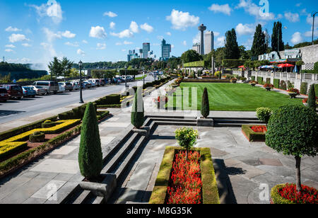 Niagara Falls, Skylon Tower, Ontario, gepflegten Garten, Restaurant, Kanada Stockfoto