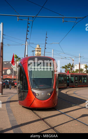 Marokko, Casablanca, Stadt, Verkehr, Casa Straßenbahn eingabe Place des Nations Unies Stockfoto