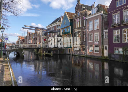 Alkmaar, Noord Holland/Niederlande - 26. Februar 2018: Alkmaar, einem beliebten Reiseziel, ist eine Stadt im Norden von Holland. Bild zeigt Stockfoto