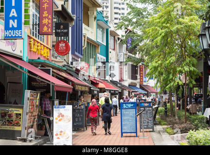 Bars und Restaurants auf der Boat Quay, Central, Central Region, Singapur Stockfoto