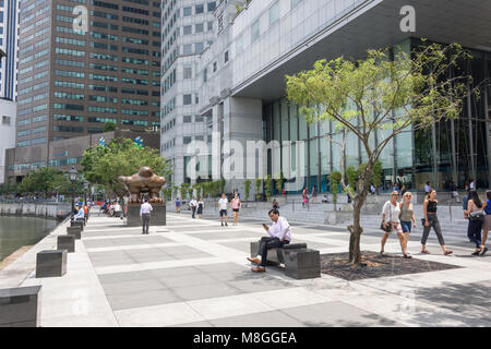 Bronze Vogel Skulptur, Boat Quay, Central, Central Region, Singapur Stockfoto