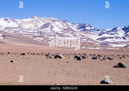 Bolivianischen Landschaft, Salvador Dali Desert View. Schöne Bolivien Stockfoto