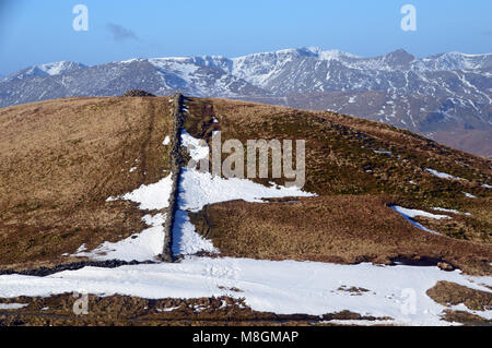 Der Gipfel des Wainwright das Knott aus Rampsgill Kopf im Nationalpark Lake District, Cumbria, England, UK. Stockfoto