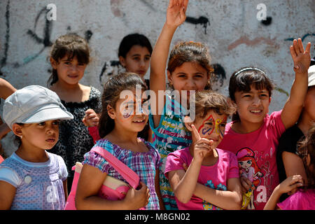 Palästinensische Kinder bei Freizeitaktivitäten im Sommer Camp. Nablus, Palästina Stockfoto