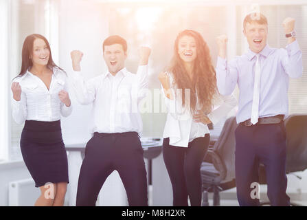 Porträt eines siegreichen Business Team Stockfoto