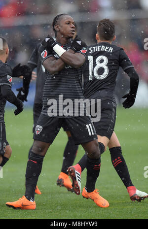 Washington, DC, USA. 17 Mär, 2018. 20180317 - D.C. United, DARREN MATTOCKS (11) feiert sein Tor gegen die Houston Dynamo in der zweiten Hälfte am Maryland SoccerPlex in Boyds, Md. Credit: Chuck Myers/ZUMA Draht/Alamy leben Nachrichten Stockfoto