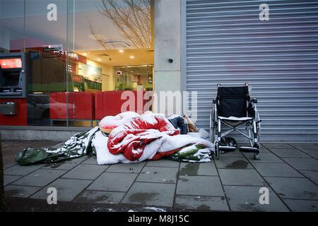 Die mini Tier aus dem Osten hits Teile von Sussex in 2018. Das zweite Mal in die gleiche Anzahl von Wochen, dass Schnee hits Teile von Sussex. Quelle: Rupert Rivett/Alamy leben Nachrichten Stockfoto