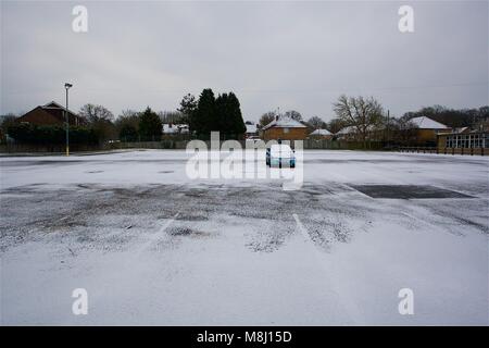 Die mini Tier aus dem Osten hits Teile von Sussex in 2018. Das zweite Mal in die gleiche Anzahl von Wochen, dass Schnee hits Teile von Sussex. Quelle: Rupert Rivett/Alamy leben Nachrichten Stockfoto