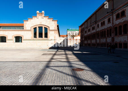 Matadero Gebäude ist eine alte ehemalige Schlachthof im Arganzuela Distrikt hat zu einem Kulturzentrum umgebaut. Madrid. Spanien Stockfoto