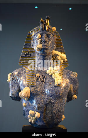 Ein Damien Hirst Skulptur aus der Ausstellung "Schätze aus dem Wrack Der Unglaublich", Palazzo di Grassi, Venedig, Italien 2017 Stockfoto