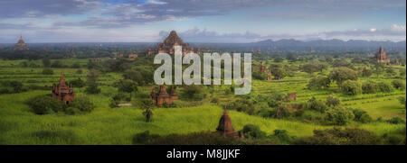 Ruinen einer antiken Stadt im Tal des Irrawaddy Flusses. Stockfoto