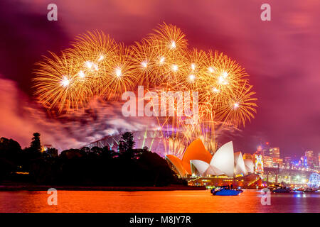 New Years Eve Fireworks and Celebration in Sydney, Australia Stockfoto