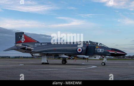 Royal Navy F-4k Phantom FG.1 XV 586 R-010 Stockfoto