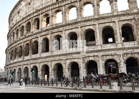 Rom, Italien. Februar 11, 2017. Das Kolosseum (Colosseo) Stockfoto