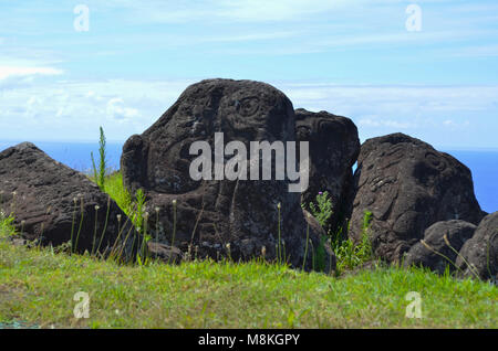 Orongo zeremoniellen Dorf in der Nähe der Caldera des Vulkans Rano Kao, Rapa Nui Stockfoto