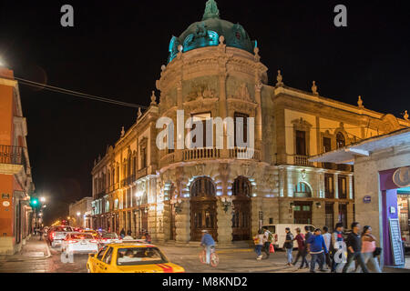 Oaxaca Oax., Mexiko - Teatro Macedonio Alcala, 1903 gebaut. Stockfoto