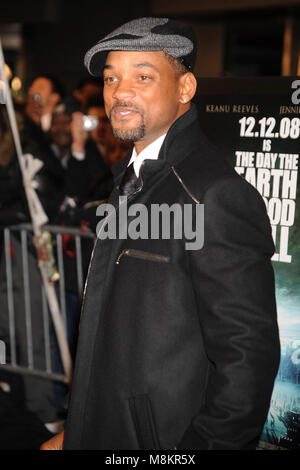 Will Smith nimmt "der Tag, an dem die Erde immer noch 'Premiere im AMC Loews Lincoln Square in New York City stand. Dezember 9, 2008. Credit: Dennis Van Tine/MediaPunch Stockfoto