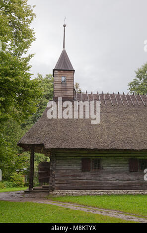 Alte hölzerne Kapelle in Rocca Al Mare Open Air Museum, Tallinn Stockfoto