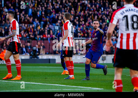 März 18, 2018 - Barcelona, Barcelona, Spanien - (17) Paco Alcácer feiert das erste Ziel der Gleichen während der Liga Match zwischen dem FC Barcelona und Ath. Bilbao spielte im Camp Nou. Credit: Joan Gosa Badia/Alamy Credit: Joan Gosa Badia/Alamy leben Nachrichten Stockfoto