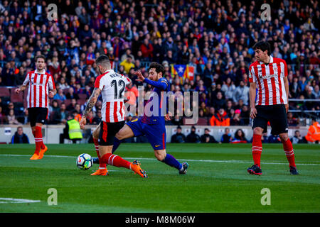 März 18, 2018 - Barcelona, Barcelona, Spanien - (10.) und Messi (12) Núñez während des La Liga Match zwischen dem FC Barcelona und Ath. Bilbao spielte im Camp Nou. Credit: Joan Gosa Badia/Alamy Credit: Joan Gosa Badia/Alamy leben Nachrichten Stockfoto