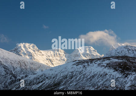 Eine malerische Aussicht in der Nähe von Selfjord im Winter, Polarkreis, Lofoten, Norwegen Stockfoto