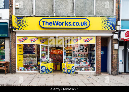 Die Werke verkaufen Bücher, Schreibwaren, Spielzeug und Geschenke. Dieser Online-Shop basiert auf peascod Straße in Windsor, UK. Stockfoto