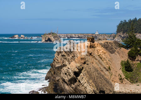 Blick auf die Cape Arago Leuchtturm. Coos Bay, Oregon Stockfoto