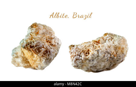Makroaufnahmen von natürlichen Edelstein. Das rohe Mineral ist albit, Brasilien. Isoliertes Objekt auf einem weißen Hintergrund. Stockfoto