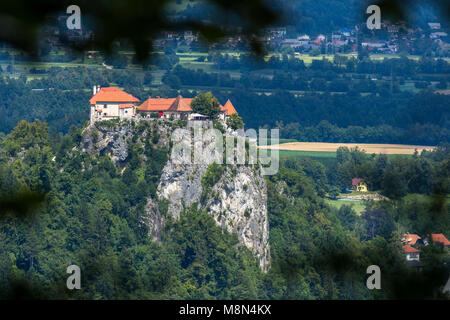 Die Burg von Bled von Mala Osojnica, Obere Krain, Slowenien, Europa Stockfoto