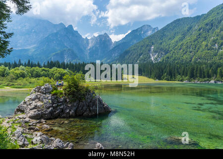 Lago di Fusine Superiore, Julische Alpen, Friaul-Julisch Venetien, Provinz Udine, Italien, Europa Stockfoto