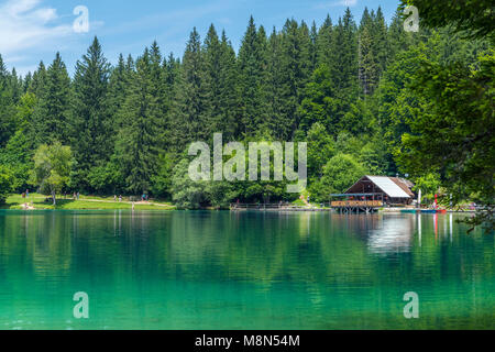 Lago di Fusine Interiore, Julische Alpen, Friaul-Julisch Venetien, Provinz Udine, Italien, Europa Stockfoto