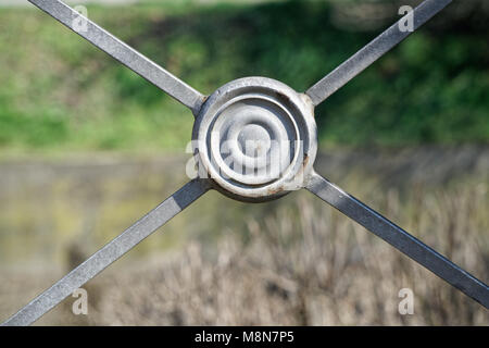 Stahl Kreuz Textur, Hintergrund, Muster für blured poscard. Stockfoto