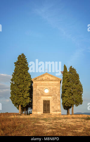 Vitaleta Kapelle, toskanischen Landschaft in der Nähe von San Quirico d'Orcia, Siena, Toskana, Italien Stockfoto